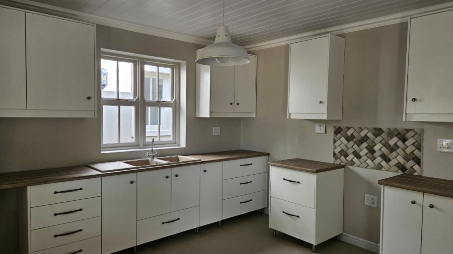 5 Bedroom Property for Sale in Prince Albert Western Cape